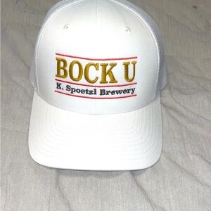 Shiner, Spoetzl Breweru Hat